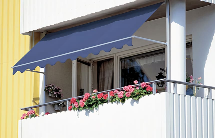 Balkongmarkiser ger svalkande skugga på din balkong